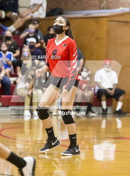 Thumbnail 3 in Modesto vs. Gregori photogallery.