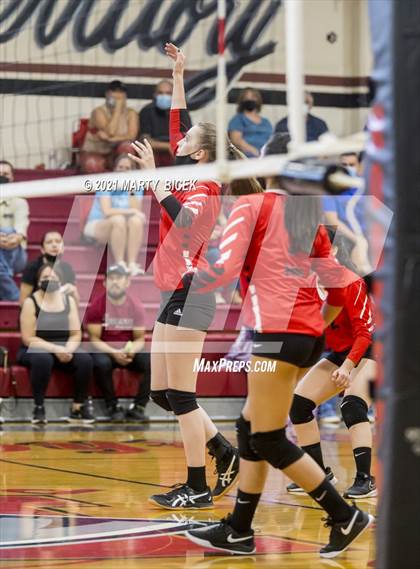 Thumbnail 2 in Modesto vs. Gregori photogallery.