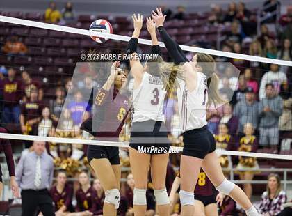 Thumbnail 1 in Fairfield vs. East Bernard (UIL 3A Regional Semi-Finals) photogallery.