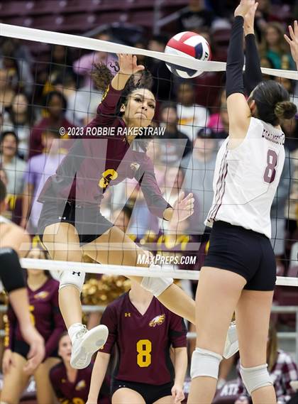 Thumbnail 1 in Fairfield vs. East Bernard (UIL 3A Regional Semi-Finals) photogallery.