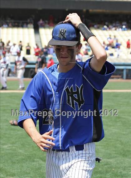 Thumbnail 2 in South Gate vs. North Hollywood (CIF LACS D2 Final) photogallery.