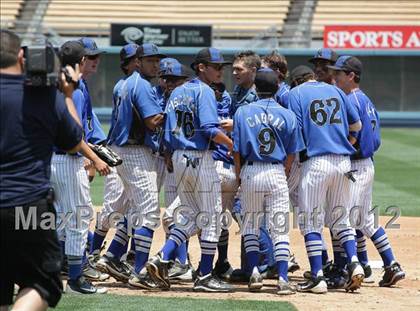 Thumbnail 1 in South Gate vs. North Hollywood (CIF LACS D2 Final) photogallery.