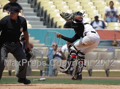 Thumbnail 1 in South Gate vs. North Hollywood (CIF LACS D2 Final) photogallery.