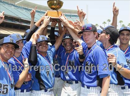 Thumbnail 2 in South Gate vs. North Hollywood (CIF LACS D2 Final) photogallery.