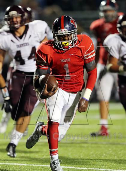 Thumbnail 3 in Boyd vs Lewisville photogallery.