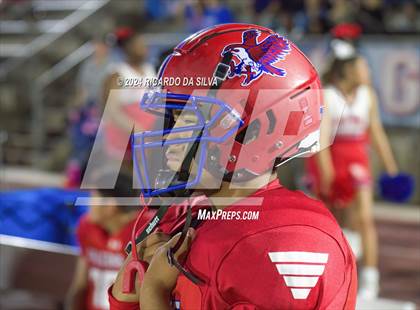 Thumbnail 3 in Royal vs Almeta Crawford photogallery.