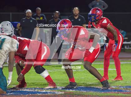 Thumbnail 3 in Royal vs Almeta Crawford photogallery.