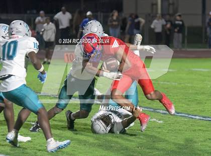 Thumbnail 3 in Royal vs Almeta Crawford photogallery.