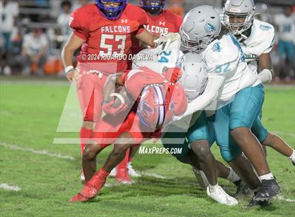 Thumbnail 1 in Royal vs Almeta Crawford photogallery.
