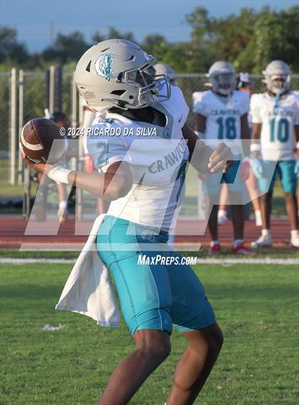 Thumbnail 2 in Royal vs Almeta Crawford photogallery.