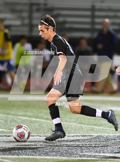 Thumbnail 3 in Yuma Catholic vs. Veritas Prep (AIA 3A Final) photogallery.
