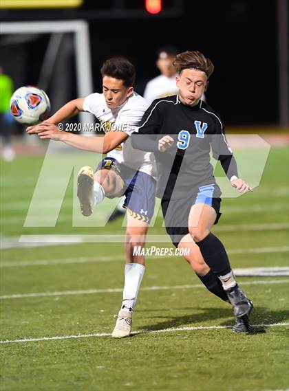 Thumbnail 1 in Yuma Catholic vs. Veritas Prep (AIA 3A Final) photogallery.
