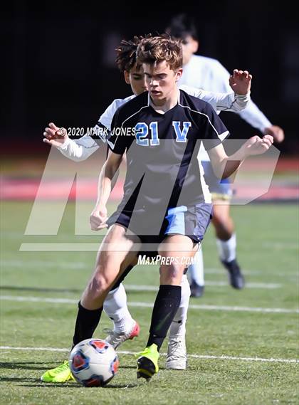 Thumbnail 2 in Yuma Catholic vs. Veritas Prep (AIA 3A Final) photogallery.
