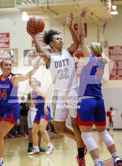 Thumbnail 1 in Roncalli @ Pike photogallery.