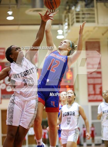 Thumbnail 2 in Roncalli @ Pike photogallery.