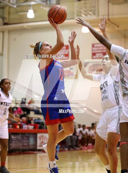 Thumbnail 3 in Roncalli @ Pike photogallery.