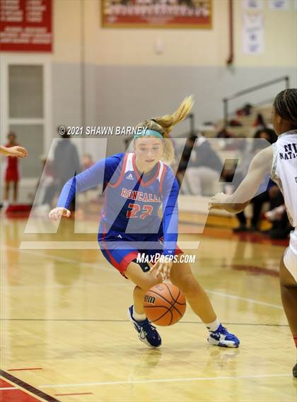 Thumbnail 1 in Roncalli @ Pike photogallery.