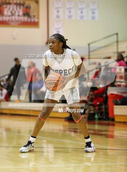 Thumbnail 2 in Roncalli @ Pike photogallery.