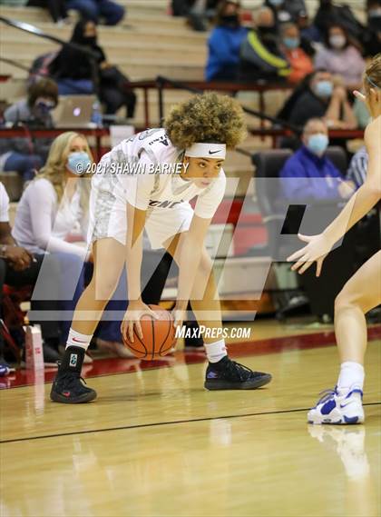 Thumbnail 1 in Roncalli @ Pike photogallery.
