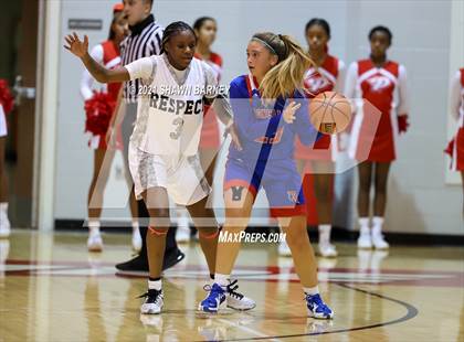 Thumbnail 2 in Roncalli @ Pike photogallery.