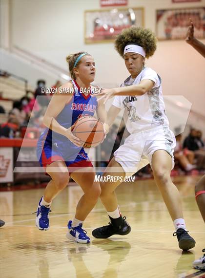 Thumbnail 1 in Roncalli @ Pike photogallery.