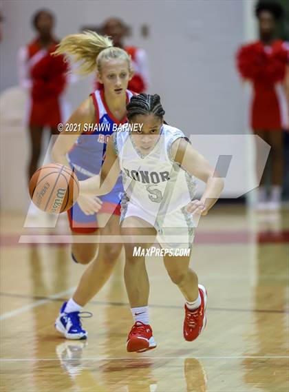 Thumbnail 2 in Roncalli @ Pike photogallery.