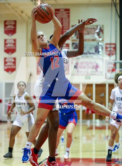 Thumbnail 2 in Roncalli @ Pike photogallery.