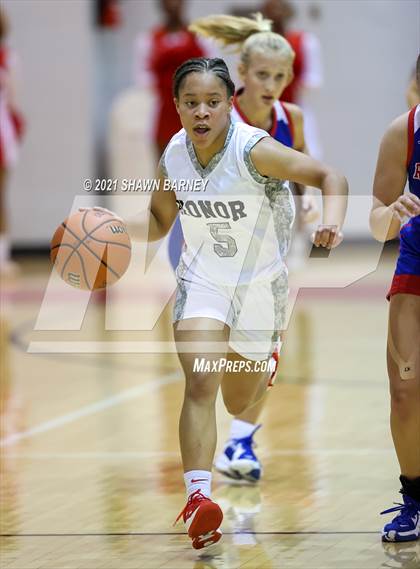 Thumbnail 3 in Roncalli @ Pike photogallery.