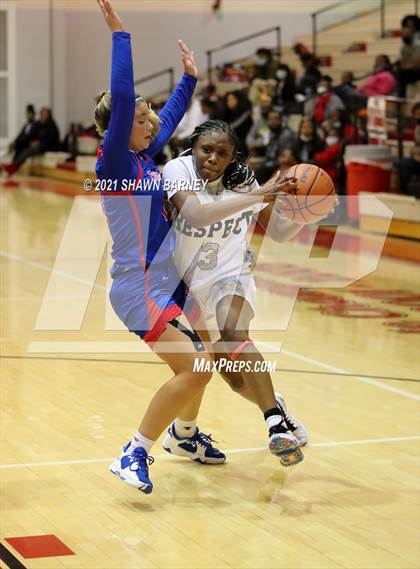 Thumbnail 3 in Roncalli @ Pike photogallery.