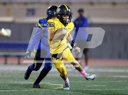 Thumbnail 2 in Verbum Dei vs. Bosco Tech photogallery.