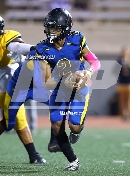 Thumbnail 3 in Verbum Dei vs. Bosco Tech photogallery.