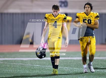 Thumbnail 3 in Verbum Dei vs. Bosco Tech photogallery.