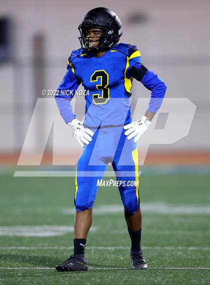Thumbnail 2 in Verbum Dei vs. Bosco Tech photogallery.