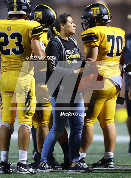 Thumbnail 2 in Verbum Dei vs. Bosco Tech photogallery.