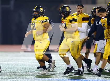Thumbnail 2 in Verbum Dei vs. Bosco Tech photogallery.