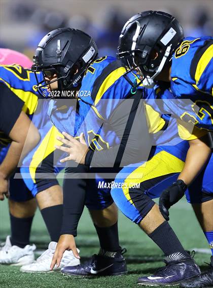 Thumbnail 2 in Verbum Dei vs. Bosco Tech photogallery.