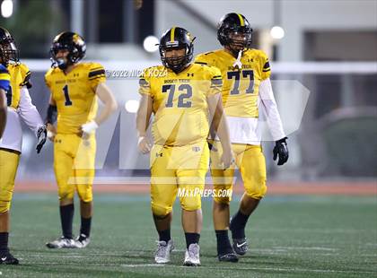 Thumbnail 2 in Verbum Dei vs. Bosco Tech photogallery.