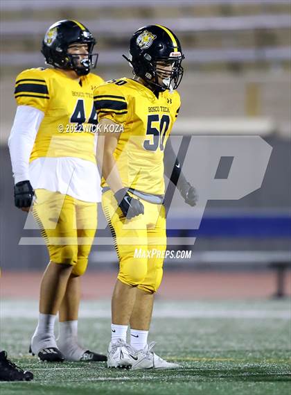 Thumbnail 1 in Verbum Dei vs. Bosco Tech photogallery.