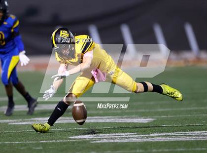 Thumbnail 2 in Verbum Dei vs. Bosco Tech photogallery.