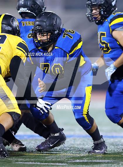 Thumbnail 1 in Verbum Dei vs. Bosco Tech photogallery.