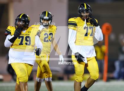 Thumbnail 3 in Verbum Dei vs. Bosco Tech photogallery.