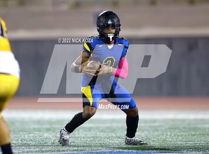 Thumbnail 2 in Verbum Dei vs. Bosco Tech photogallery.