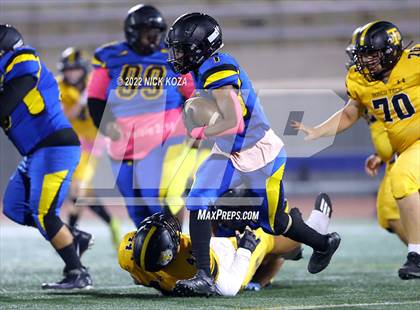 Thumbnail 2 in Verbum Dei vs. Bosco Tech photogallery.