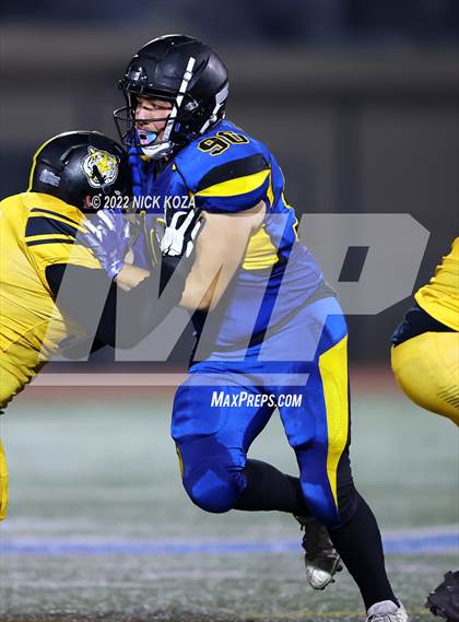 Thumbnail 2 in Verbum Dei vs. Bosco Tech photogallery.