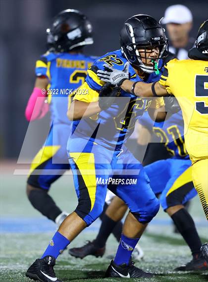 Thumbnail 3 in Verbum Dei vs. Bosco Tech photogallery.