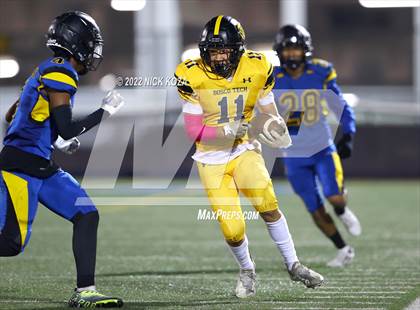 Thumbnail 2 in Verbum Dei vs. Bosco Tech photogallery.