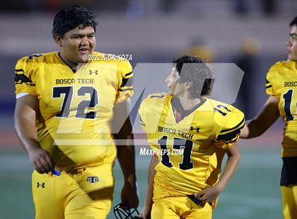 Thumbnail 3 in Verbum Dei vs. Bosco Tech photogallery.