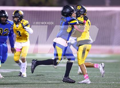 Thumbnail 1 in Verbum Dei vs. Bosco Tech photogallery.