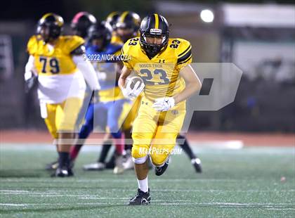 Thumbnail 3 in Verbum Dei vs. Bosco Tech photogallery.