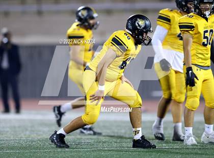 Thumbnail 1 in Verbum Dei vs. Bosco Tech photogallery.